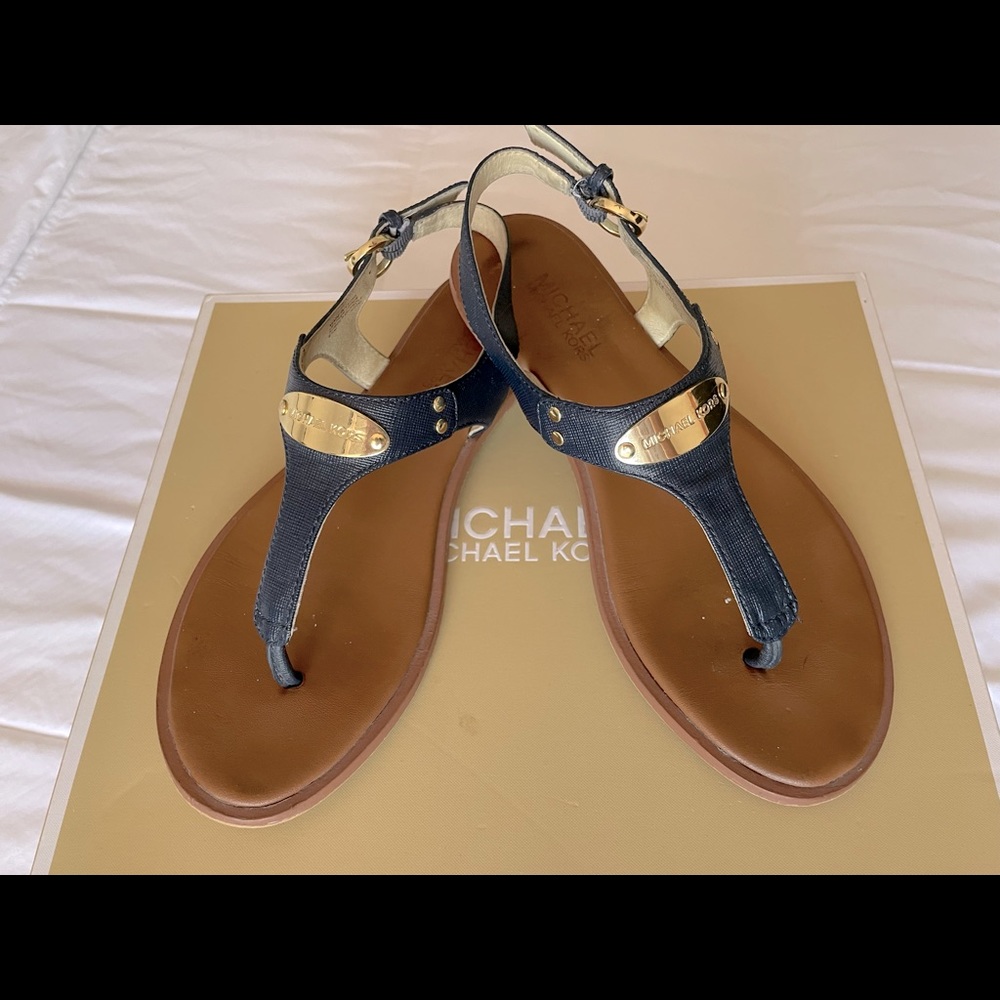 Michael kors plate sandals